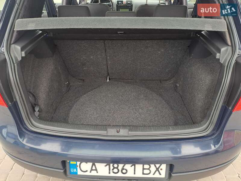 Хэтчбек Volkswagen Golf 2005 в Ирпене фото 9 Хэтчбек Volkswagen Golf 2005 в Ирпене