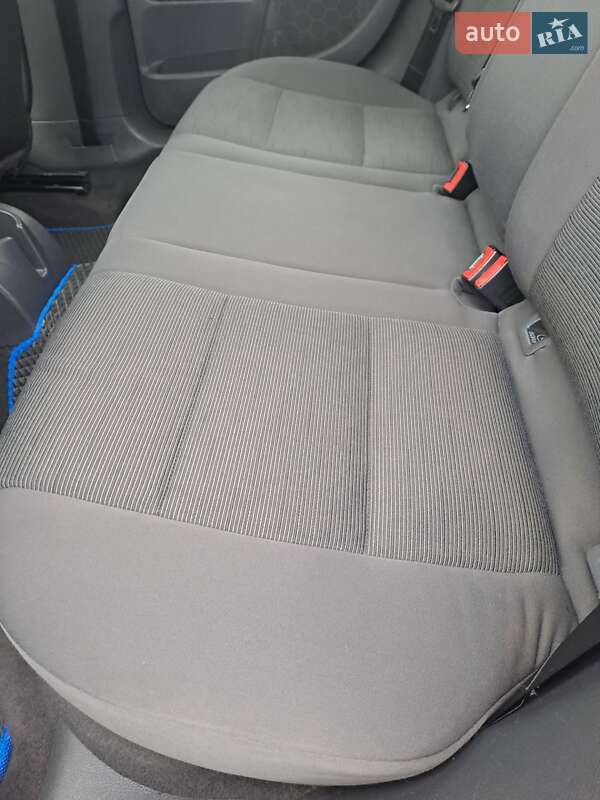 Хэтчбек Volkswagen Golf 2005 в Ирпене фото 20 Хэтчбек Volkswagen Golf 2005 в Ирпене