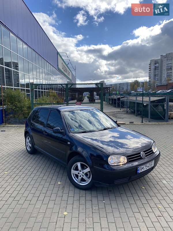 Volkswagen Golf 2000