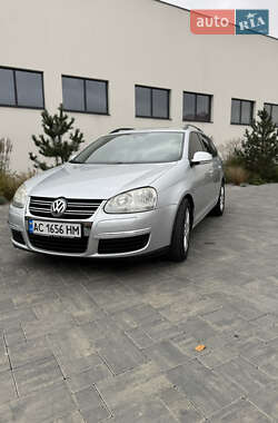 Универсал Volkswagen Golf 2009 в Луцке