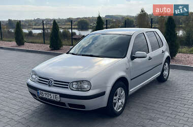Хэтчбек Volkswagen Golf 2000 в Виннице