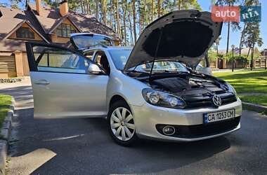 Универсал Volkswagen Golf 2011 в 