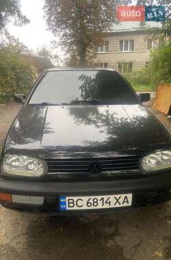 Хэтчбек Volkswagen Golf 1995 в Львове