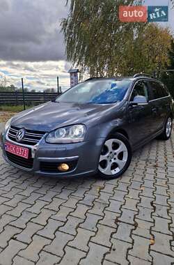 Универсал Volkswagen Golf 2008 в Стрые