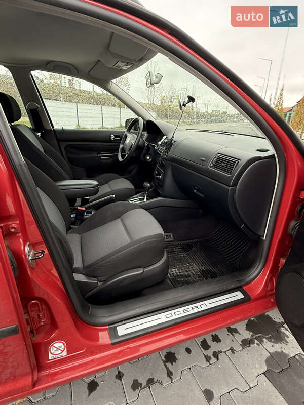 Універсал Volkswagen Golf 2003 в Ірпені фото 11 Універсал Volkswagen Golf 2003 в Ірпені