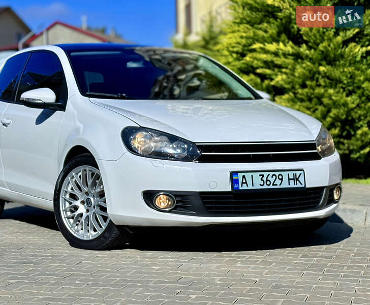 Хэтчбек Volkswagen Golf 2011 в Одессе
