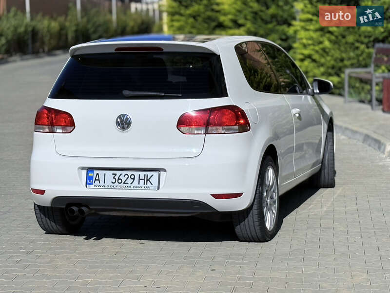 Хэтчбек Volkswagen Golf 2011 в Одессе
