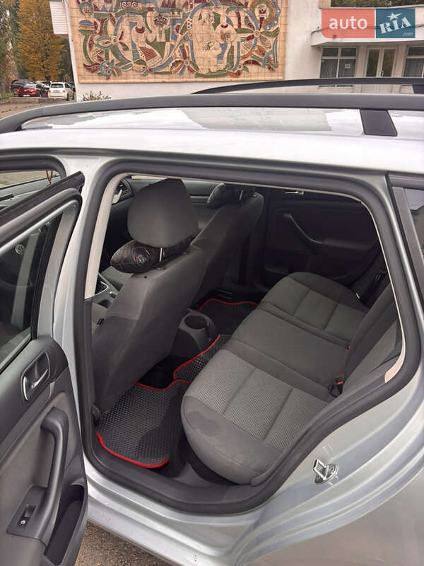 Универсал Volkswagen Golf 2008 в Киеве фото 11 Универсал Volkswagen Golf 2008 в Киеве