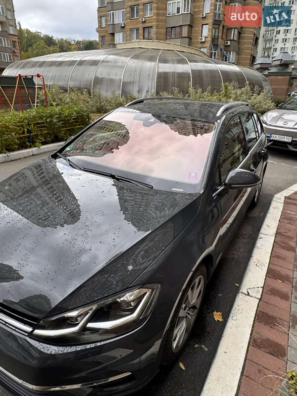Универсал Volkswagen Golf 2018 в Киеве фото 2 Универсал Volkswagen Golf 2018 в Киеве