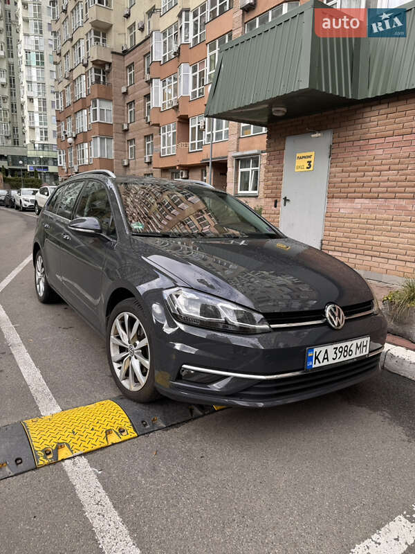Универсал Volkswagen Golf 2018 в Киеве фото 3 Универсал Volkswagen Golf 2018 в Киеве