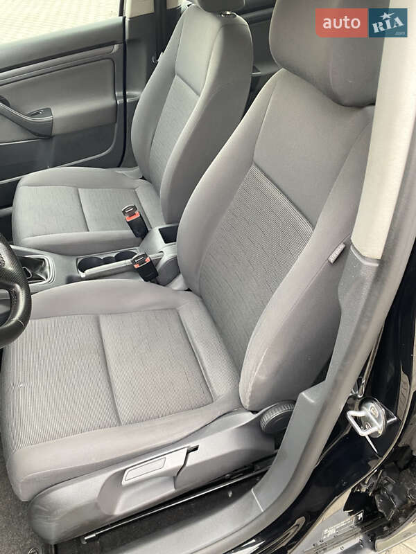 Хэтчбек Volkswagen Golf 2006 в Житомире фото 23 Хэтчбек Volkswagen Golf 2006 в Житомире