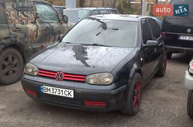 Хэтчбек Volkswagen Golf 2002 в Харькове
