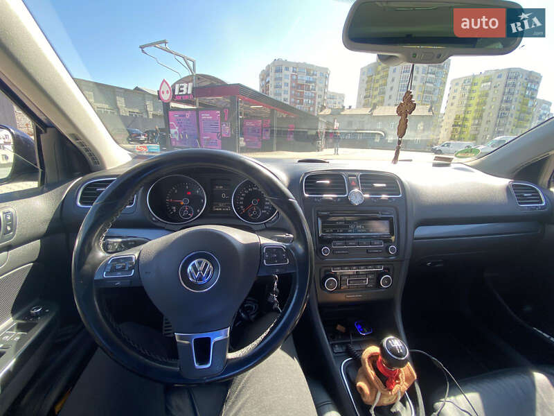 Универсал Volkswagen Golf 2011 в Львове