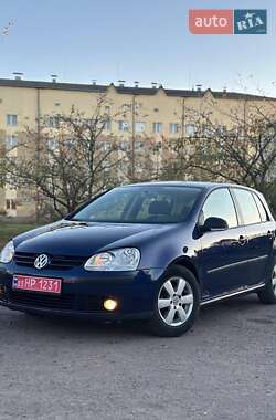 Хетчбек Volkswagen Golf 2006 в Луцьку