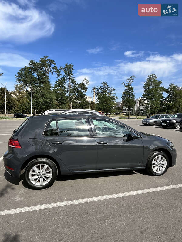 Volkswagen Golf 2019