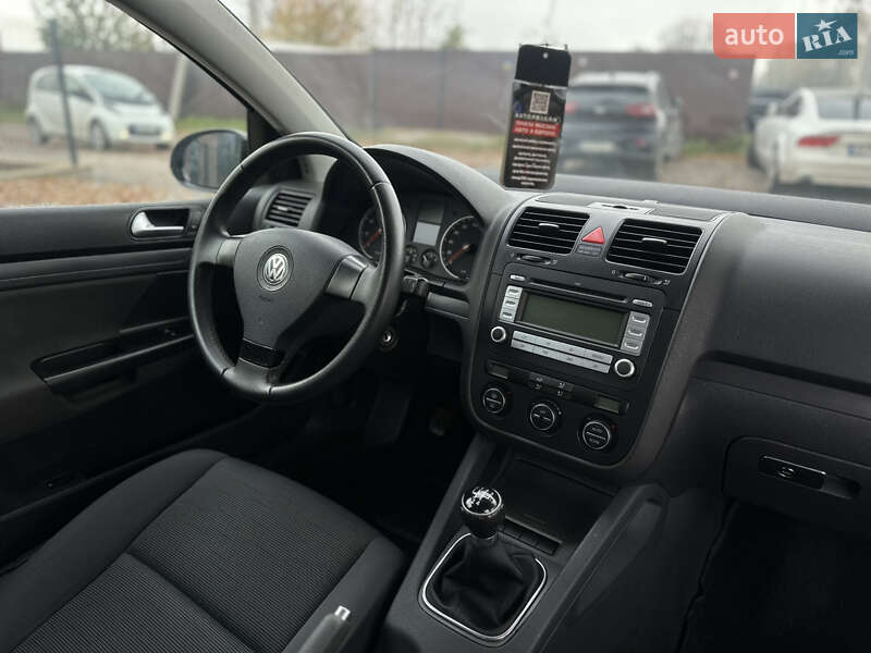 Хэтчбек Volkswagen Golf 2005 в Виннице фото 44 Хэтчбек Volkswagen Golf 2005 в Виннице