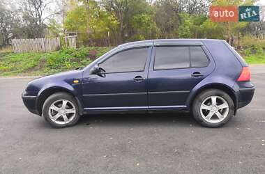 Хэтчбек Volkswagen Golf 1998 в  фото 10 Хэтчбек Volkswagen Golf 1998 в