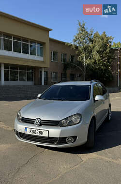 Универсал Volkswagen Golf 2009 в 