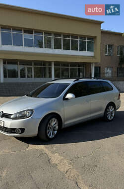 Универсал Volkswagen Golf 2009 в 