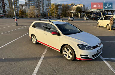 Универсал Volkswagen Golf 2015 в 