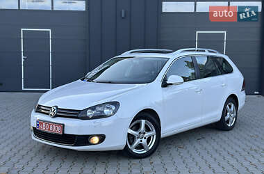 Універсал Volkswagen Golf 2010 в Нововолинську