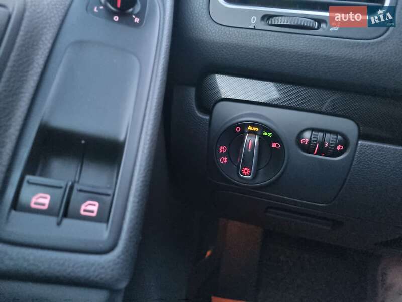 Хэтчбек Volkswagen Golf 2012 в Ровно фото 25 Хэтчбек Volkswagen Golf 2012 в Ровно