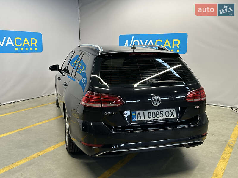 Універсал Volkswagen Golf 2017 в Києві