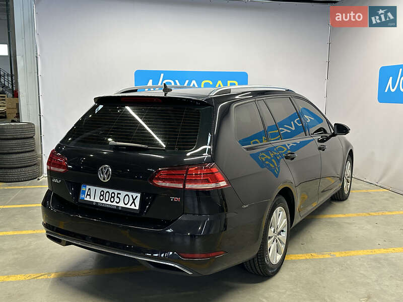 Універсал Volkswagen Golf 2017 в Києві