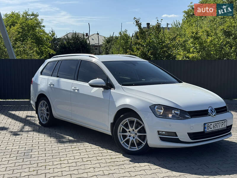 Універсал Volkswagen Golf 2015 в Львові