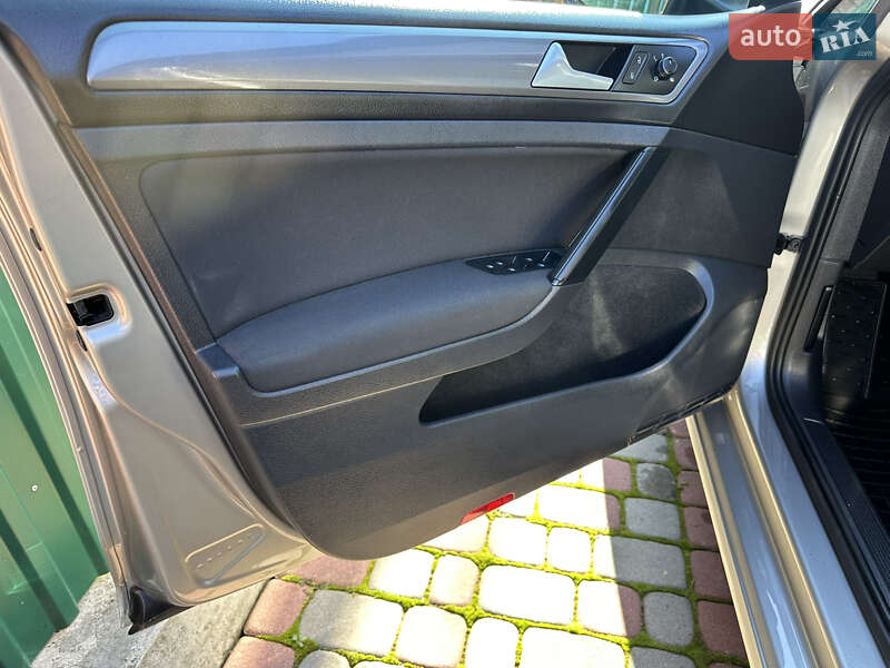 Универсал Volkswagen Golf 2015 в Лопатине фото 51 Универсал Volkswagen Golf 2015 в Лопатине