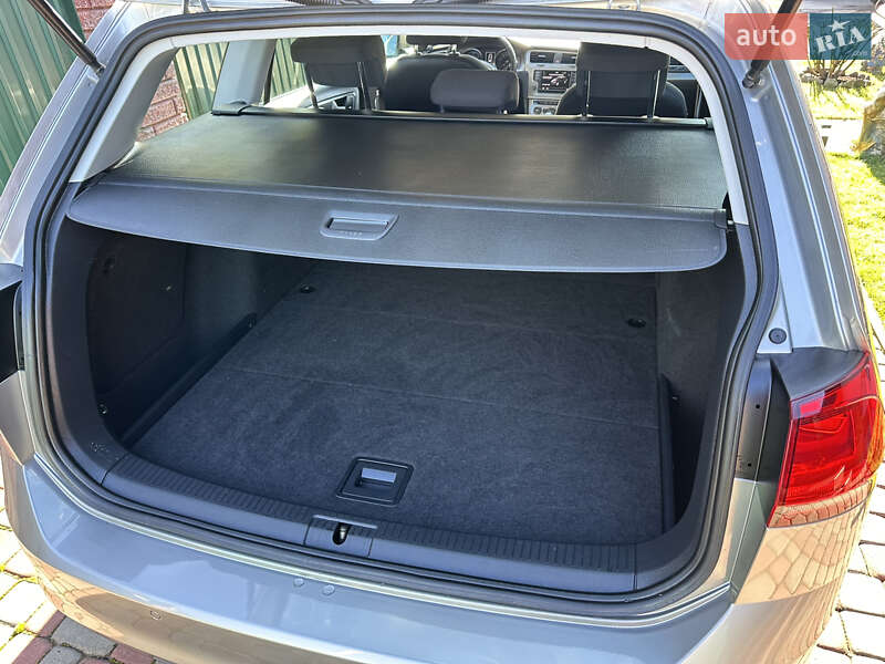 Универсал Volkswagen Golf 2015 в Лопатине фото 60 Универсал Volkswagen Golf 2015 в Лопатине