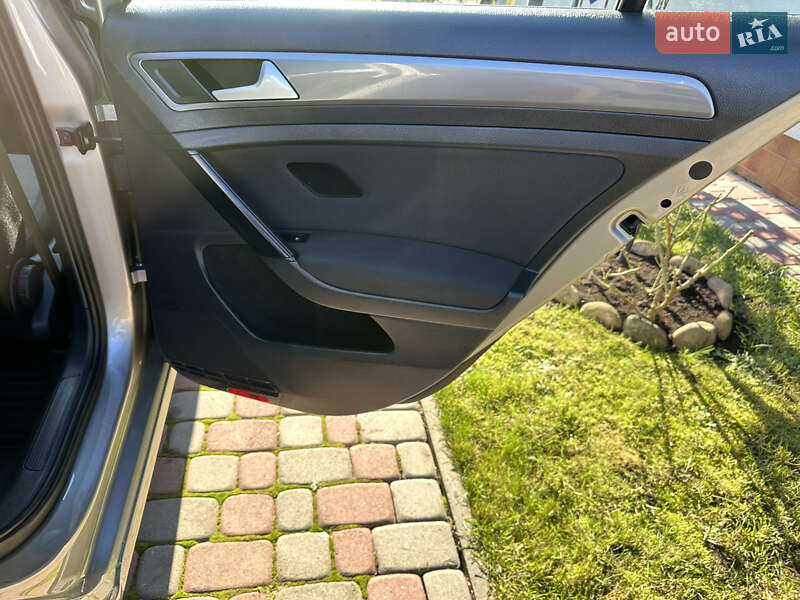 Универсал Volkswagen Golf 2015 в Лопатине фото 67 Универсал Volkswagen Golf 2015 в Лопатине