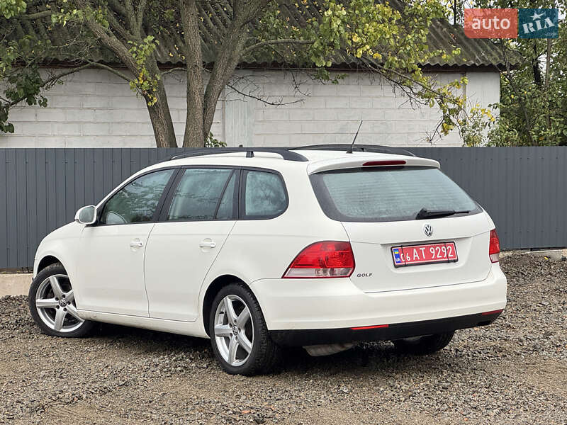 Универсал Volkswagen Golf 2008 в Смеле