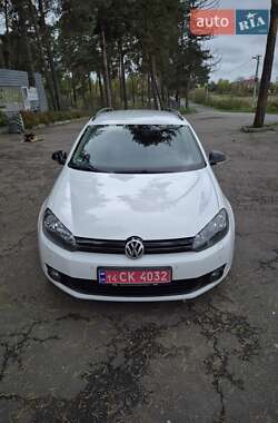 Универсал Volkswagen Golf 2012 в Виннице