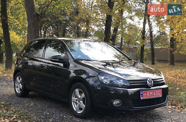 Хэтчбек Volkswagen Golf 2010 в Первомайске