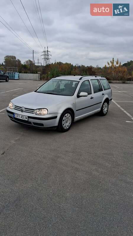 Volkswagen Golf 2000