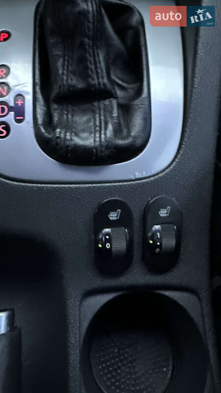 Хетчбек Volkswagen Golf 2006 в Полтаві фото 10 Хетчбек Volkswagen Golf 2006 в Полтаві