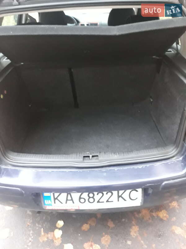 Хэтчбек Volkswagen Golf 1998 в Глухове фото 11 Хэтчбек Volkswagen Golf 1998 в Глухове