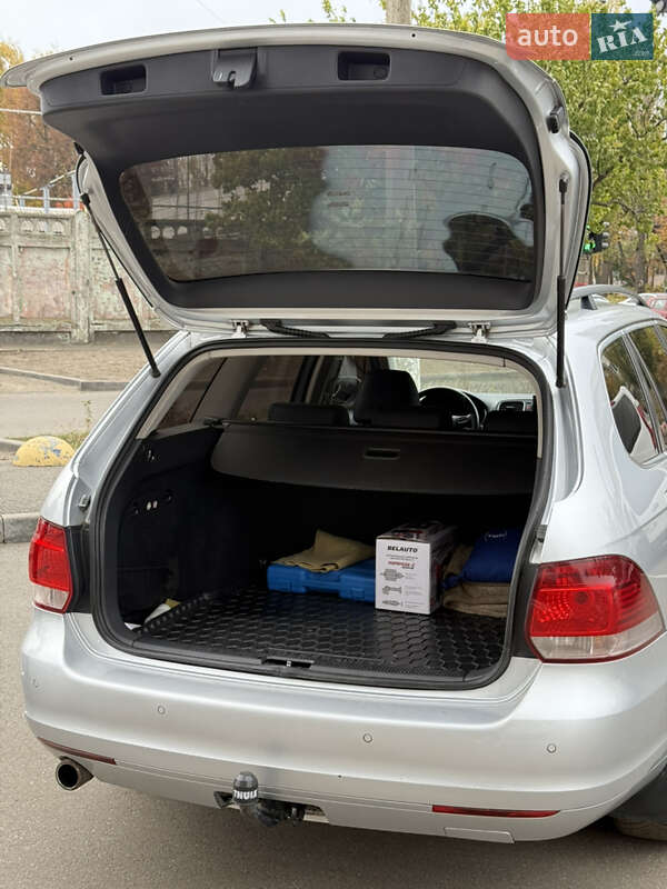 Універсал Volkswagen Golf 2010 в Києві фото 8 Універсал Volkswagen Golf 2010 в Києві