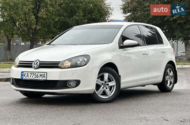 Хетчбек Volkswagen Golf 2012 в Києві