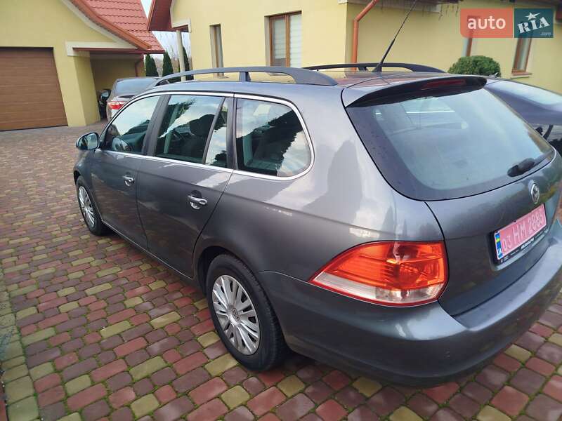 Універсал Volkswagen Golf 2008 в Володимирі фото 2 Універсал Volkswagen Golf 2008 в Володимирі