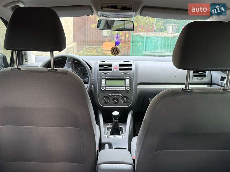 Хэтчбек Volkswagen Golf 2007 в Хмельницком