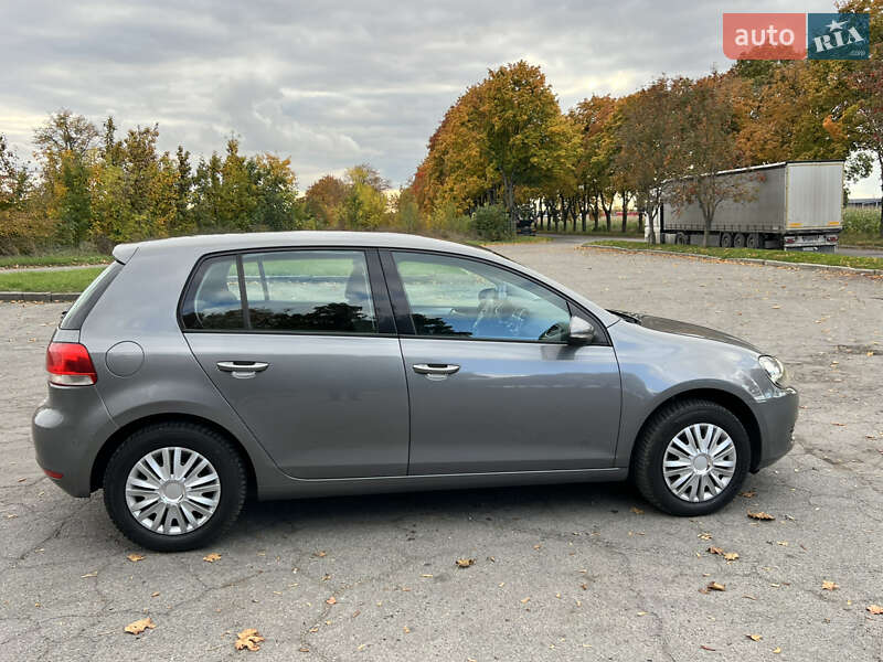 Хэтчбек Volkswagen Golf 2009 в Луцке фото 3 Хэтчбек Volkswagen Golf 2009 в Луцке