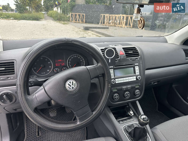 Универсал Volkswagen Golf 2008 в Ивано-Франковске фото 8 Универсал Volkswagen Golf 2008 в Ивано-Франковске
