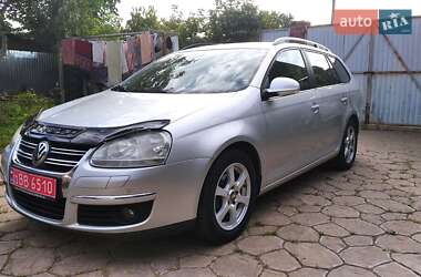 Универсал Volkswagen Golf 2009 в Чернигове