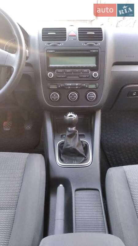 Универсал Volkswagen Golf 2009 в Чернигове фото 26 Универсал Volkswagen Golf 2009 в Чернигове