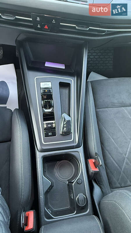 Универсал Volkswagen Golf 2021 в Луцке