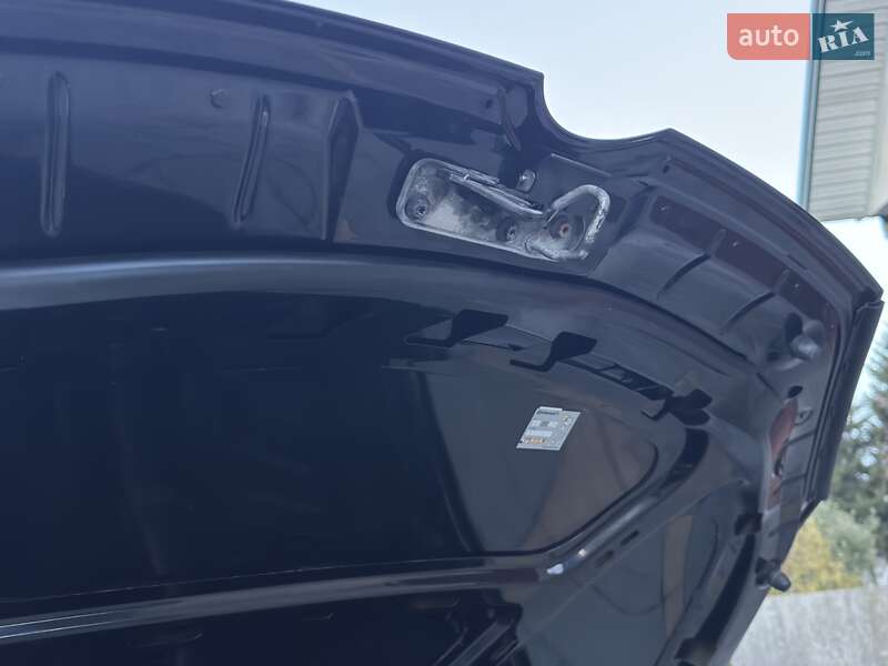Хэтчбек Volkswagen Golf 2009 в Нововолынске