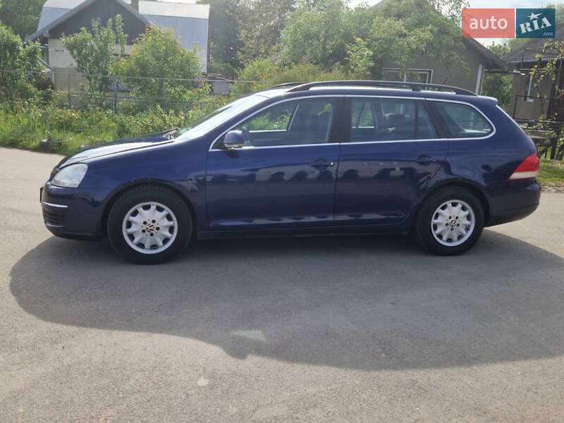 Универсал Volkswagen Golf 2007 в Коломые