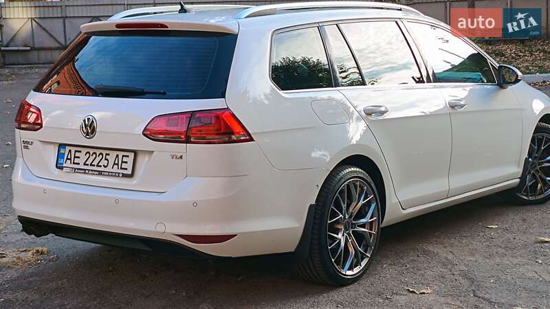 Універсал Volkswagen Golf 2015 в Дніпрі фото 5 Універсал Volkswagen Golf 2015 в Дніпрі